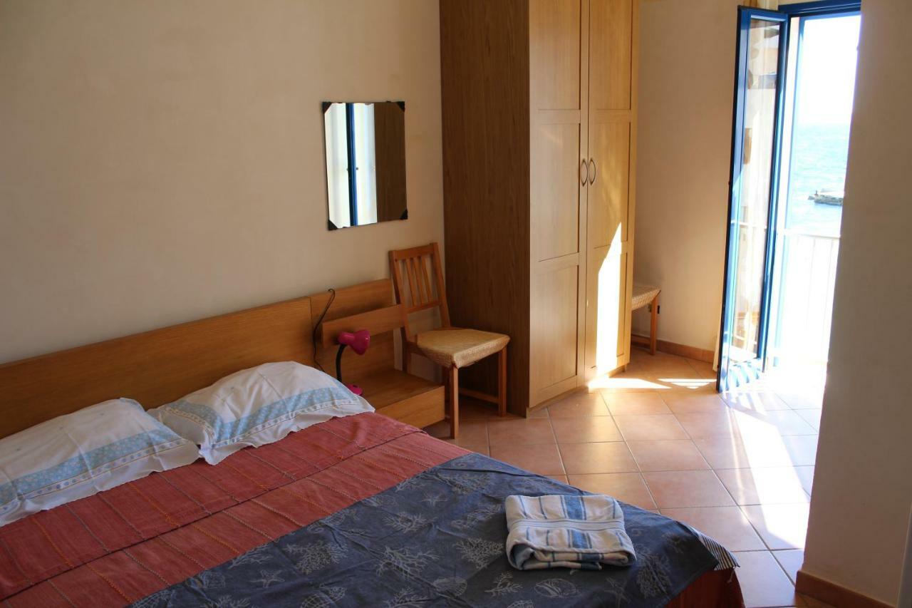 Cala Dogana Guest House Levanzo Exterior photo