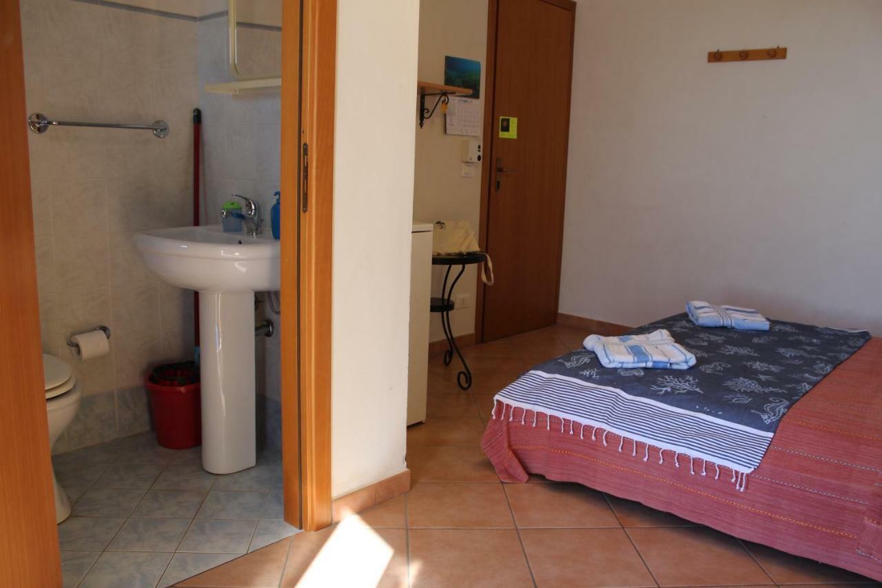 Cala Dogana Guest House Levanzo Exterior photo